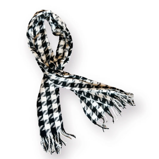 Houndstooth Cashmere Scarf