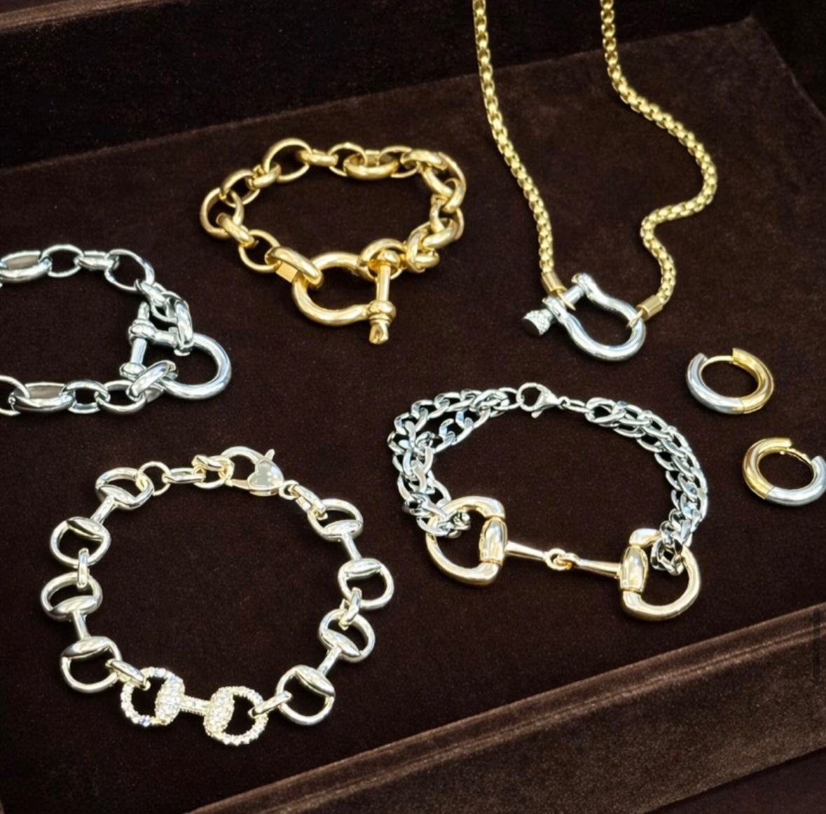 Horseshoe Statement Necklace